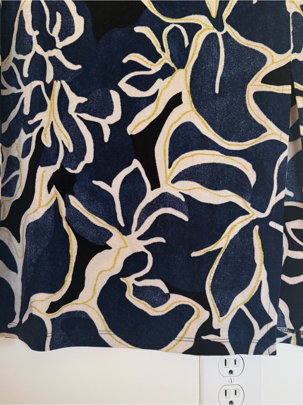 Chico's Navy and Cream Floral Travelers Maxi Dress - Picture 4 of 8